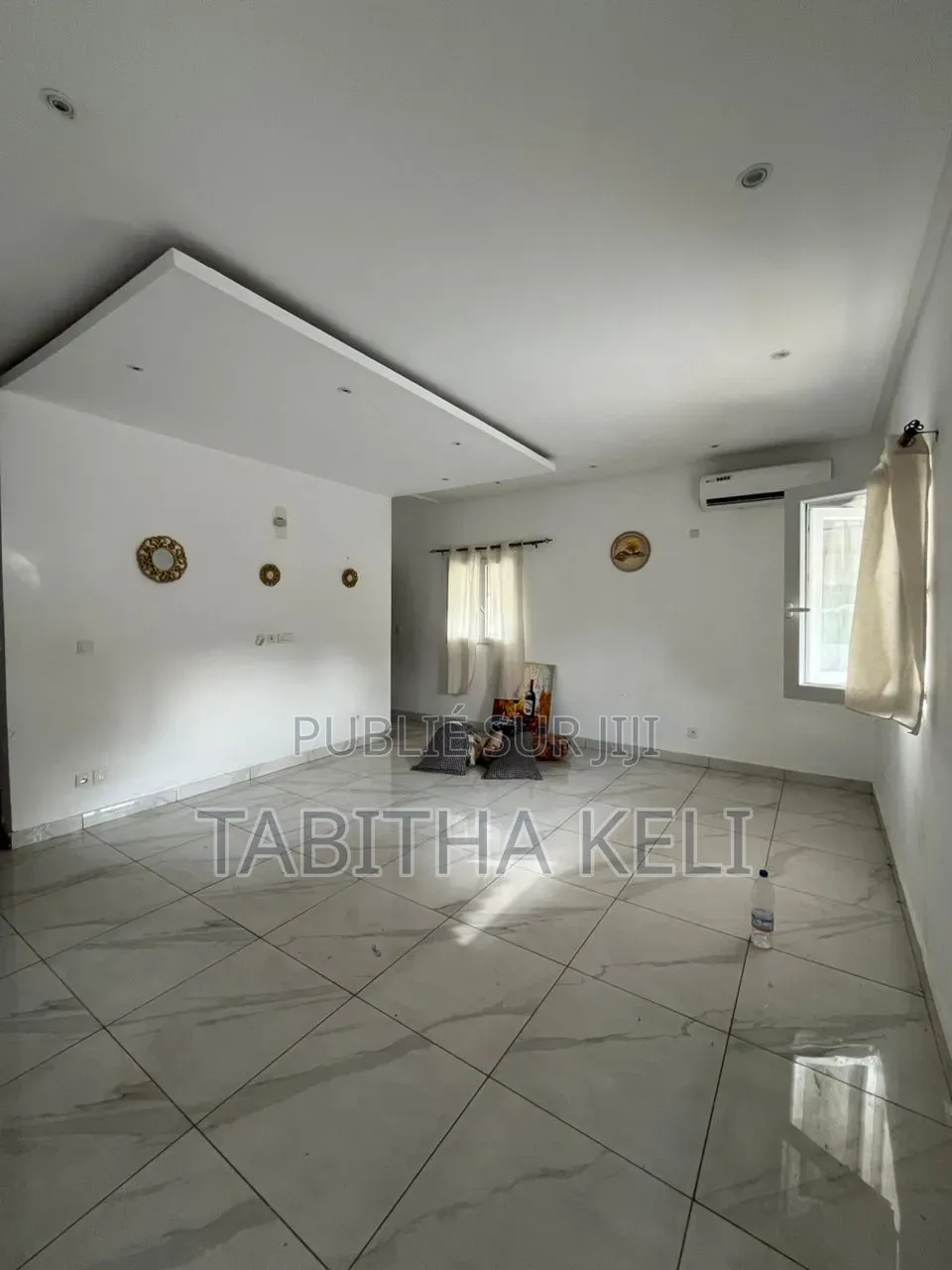8chbre Duplex dans Cocody à Louer