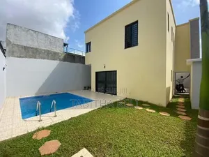 3chbre Duplex dans Cocody à Louer