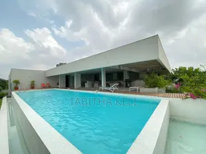 3chbre Appartement dans Cocody à Louer