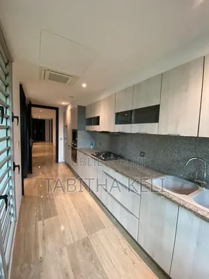 3chbre Appartement dans Cocody à Louer