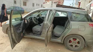 Toyota Matrix 2006 Gris