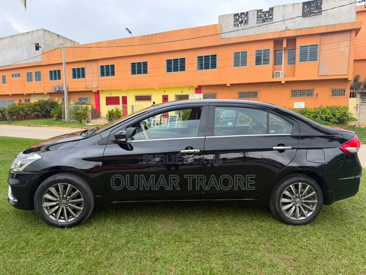 Suzuki Ciaz 2024 Noir