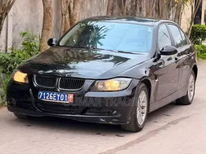 BMW 318i 2009 Noir
