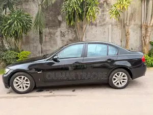 BMW 318i 2009 Noir