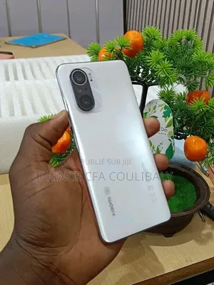 Nouveau Xiaomi Mi 11i 256 GB Doré