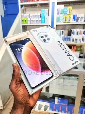 Nouveau Tecno Camon 50 Pro 256 GB Autre
