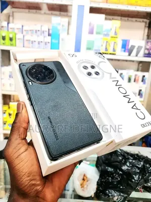Nouveau Tecno Camon 50 Pro 256 GB Autre