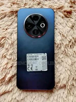 Nouveau Tecno Spark 30C 128 GB Doré