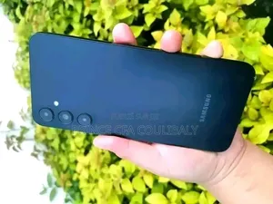 Nouveau Samsung Galaxy A05s 128 GB Noir