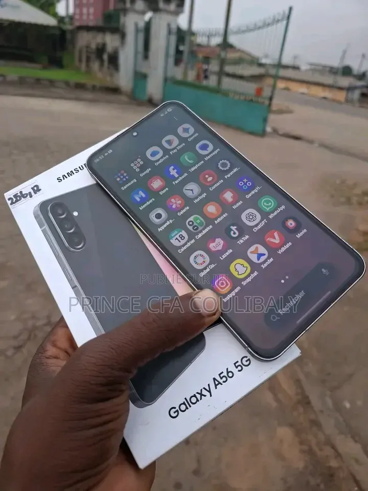 Nouveau Samsung Galaxy A56 256 GB Doré