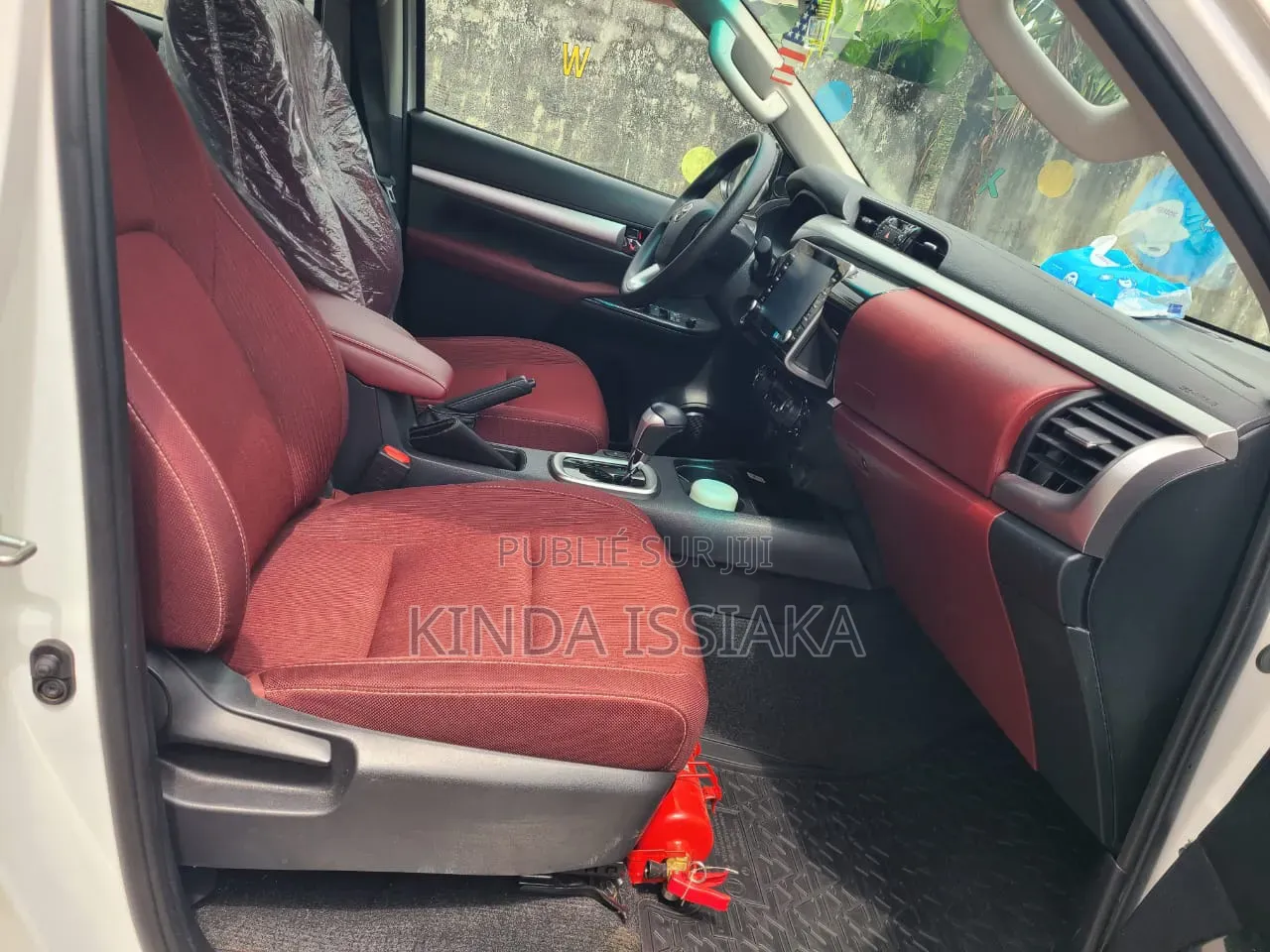 Nouveau Toyota Hilux 2026 Blanc cassé