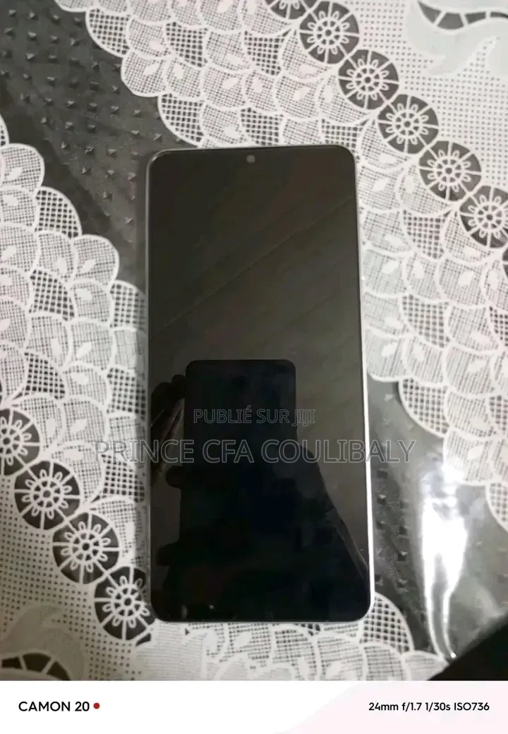 Nouveau Samsung Galaxy A06 128 GB Blanc