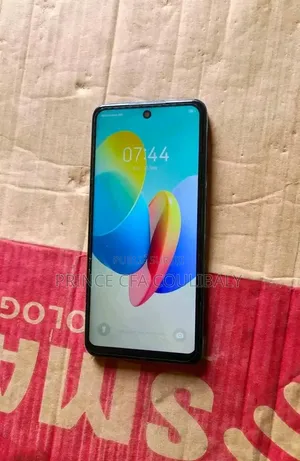 Nouveau Tecno Pop 8 128 GB Blanc