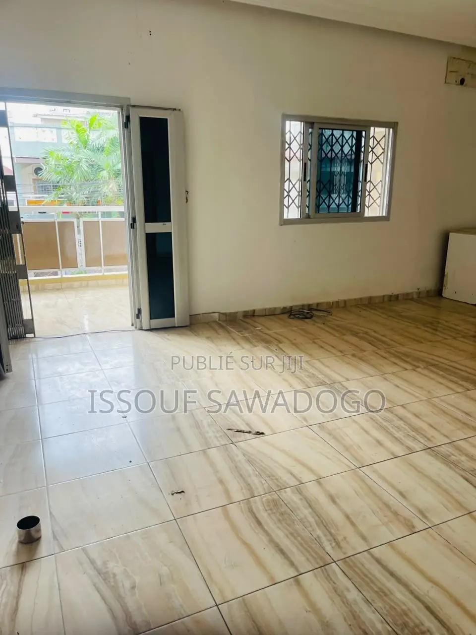 6chbre Duplex dans Isbank -Group, Cocody à Louer