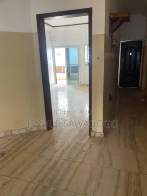 6chbre Duplex dans Isbank -Group, Cocody à Louer