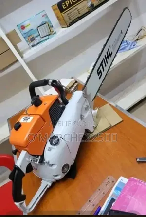 Tronçonneuse Stihl 0.70 Très Puissante