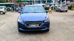 Peugeot 301 2014 Bleu