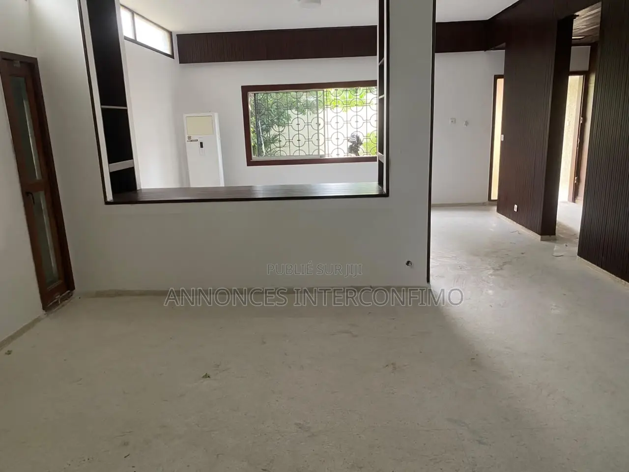 3chbre Duplex dans Interconfimo Sarl, Cocody à Louer