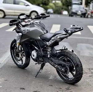 Nouveau Yamaha FZ 2023 Noir
