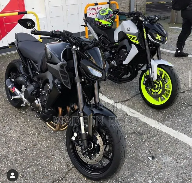 Nouveau Yamaha FZ 2023 Noir