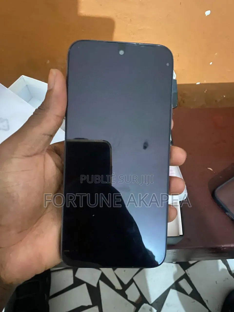 Nouveau Infinix Hot 70 128 GB Noir