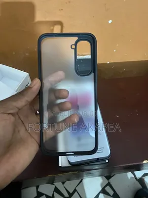 Nouveau Infinix Hot 70 128 GB Noir