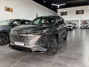 Nouveau Changan CS75 2025 Gris