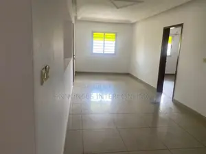 5chbre Duplex dans Interconfimo Sarl, Cocody à Louer