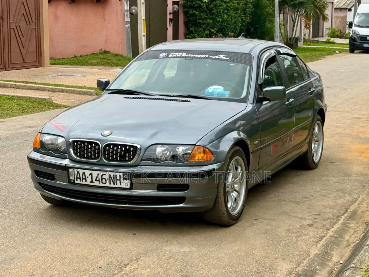 BMW 3 Series 2004 Gris