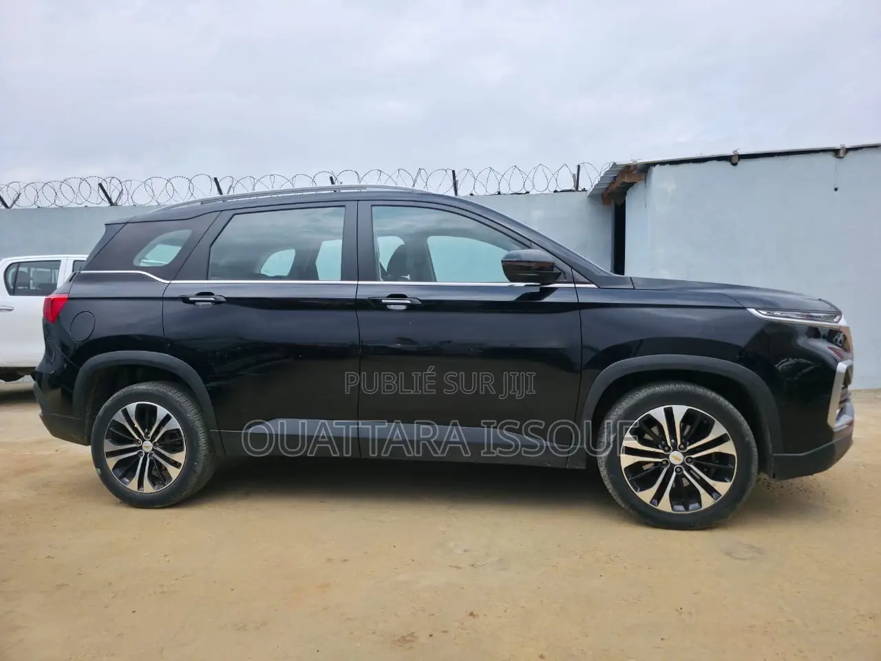 Chevrolet Captiva 2024 Noir
