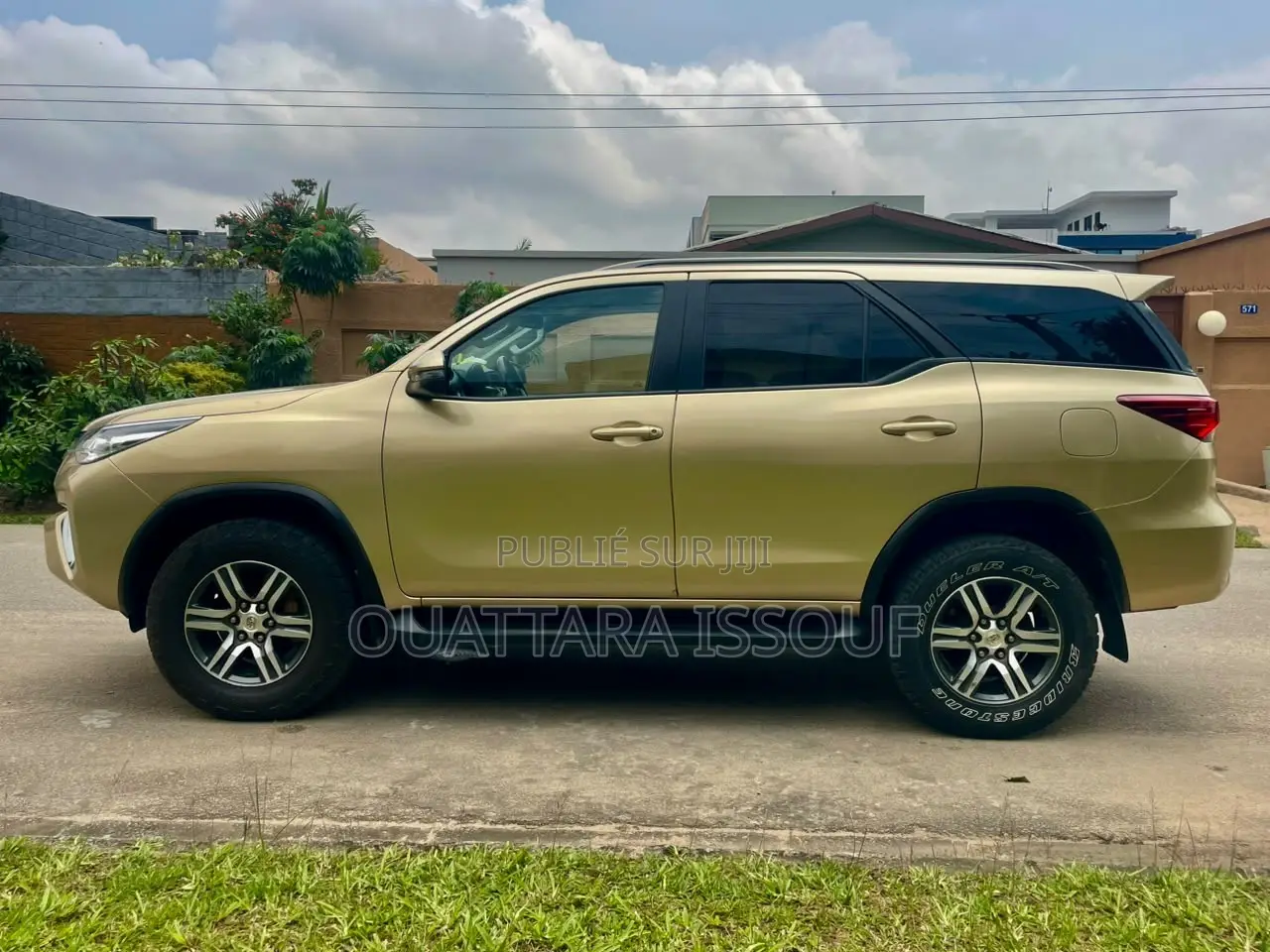 Toyota Fortuner 2.4 D AWD 2016 Gris