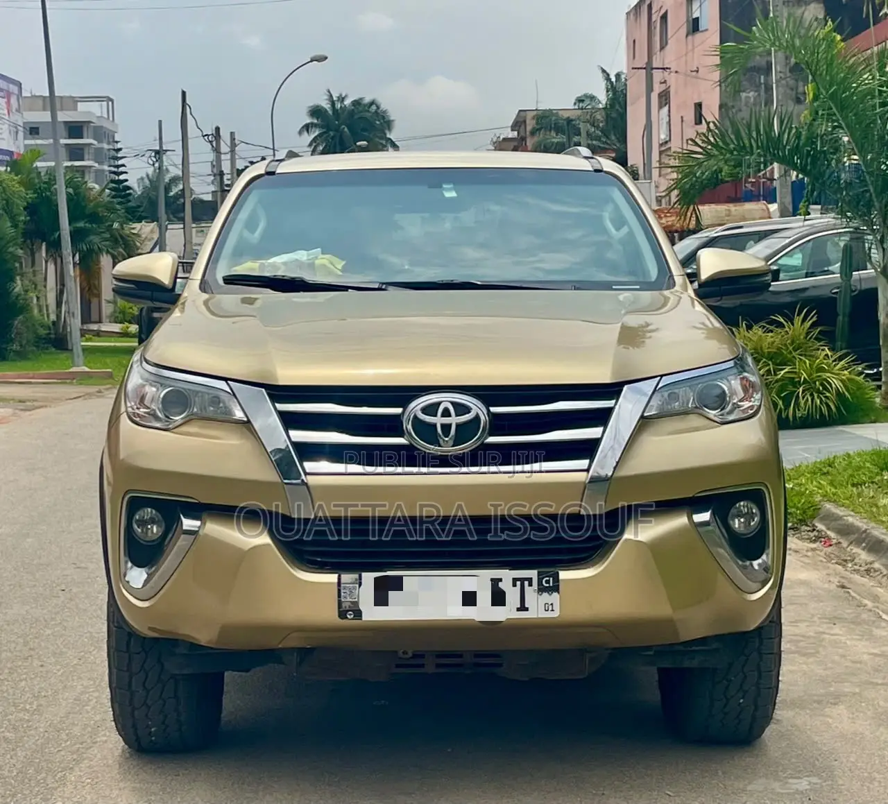 Toyota Fortuner 2.4 D AWD 2016 Gris