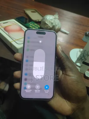 Apple iPhone 15 128 GB Rose