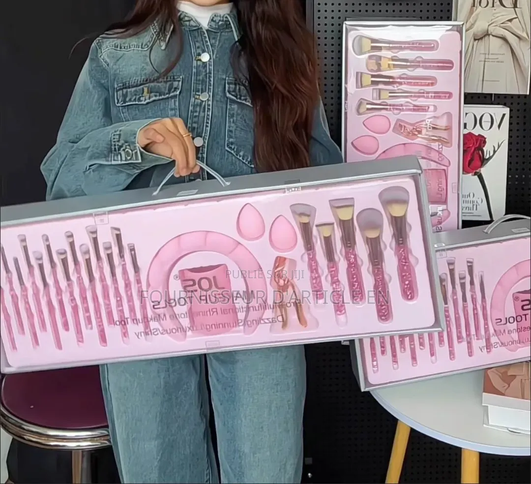 Ensemble De Pinceaux De Maquillage