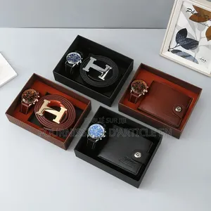 Coffret Pour Homme Comprenant Une Ceinture Et Un Portefeuille en Cuir