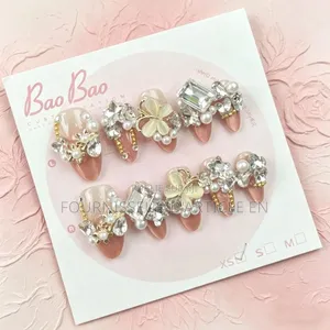 Faux Ongles Papillon en Alliage Et Nacre