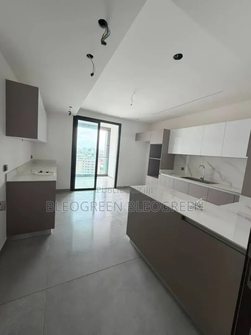 4chbre Appartement dans Bleogreen, Marcory à Vendre