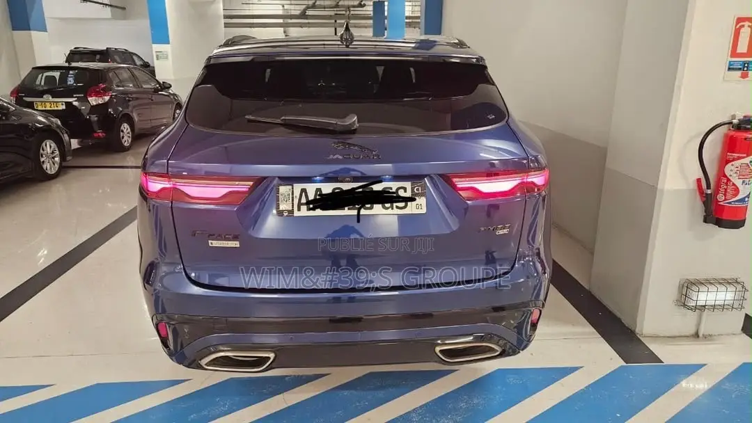 Nouveau Jaguar F-Pace P400 R-Dynamic S AWD 2024 Bleu