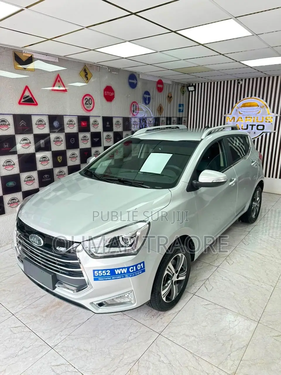 JAC JS2 2025 Gris