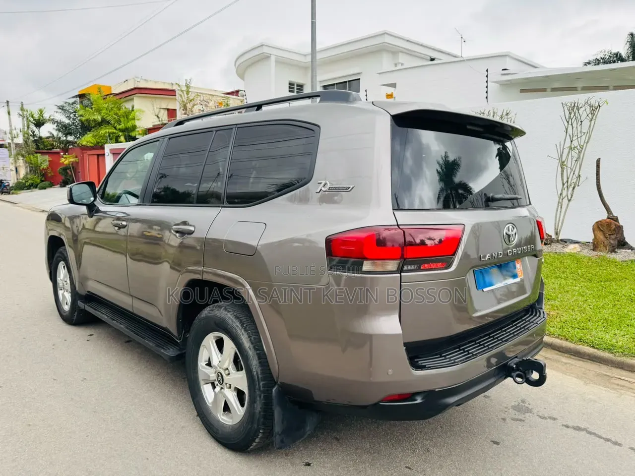 Toyota Land Cruiser 2022 Marron