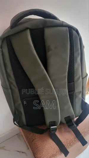 Sac d'Ordinateur/École Importé. Imperméable