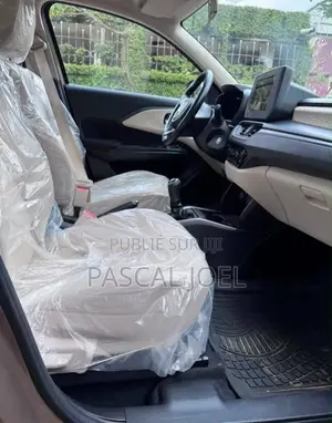 Suzuki Dzire 2025 Marron