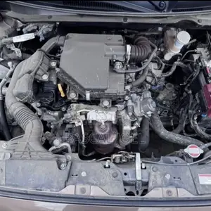 Suzuki Dzire 2025 Marron