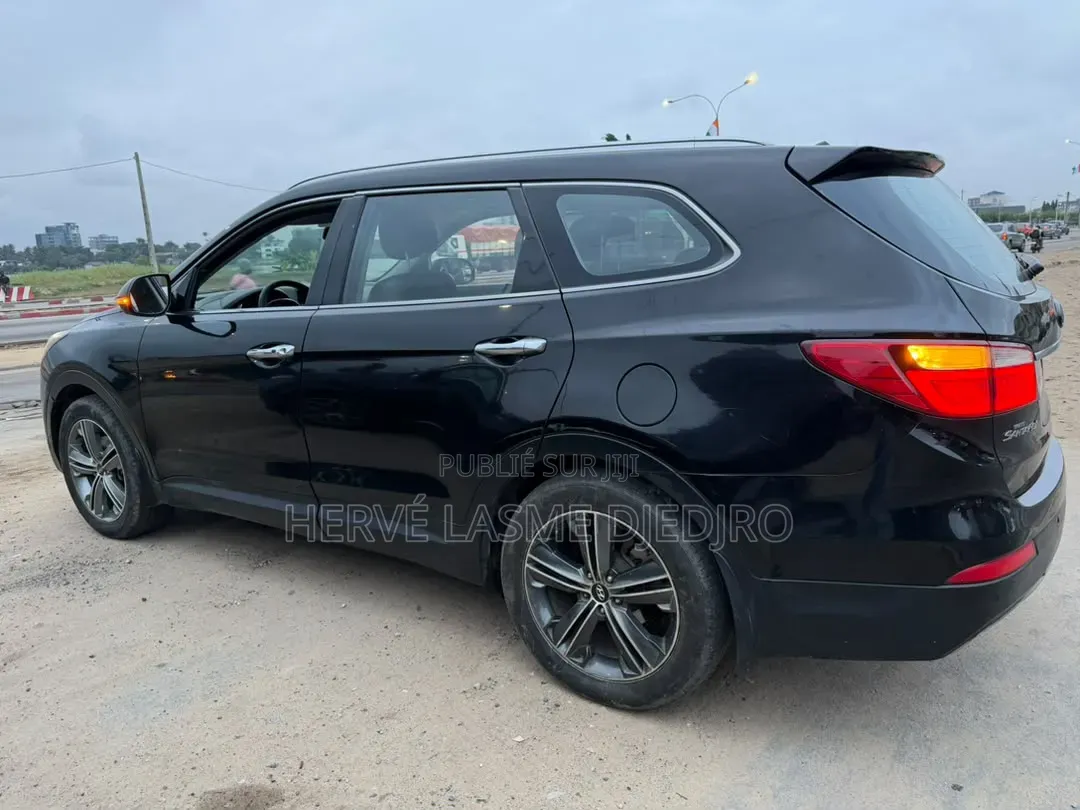 Hyundai Santa Fe 2016 Noir