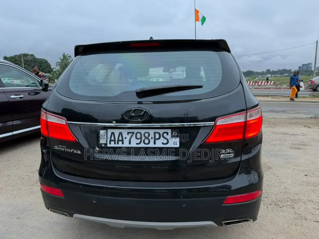 Hyundai Santa Fe 2016 Noir