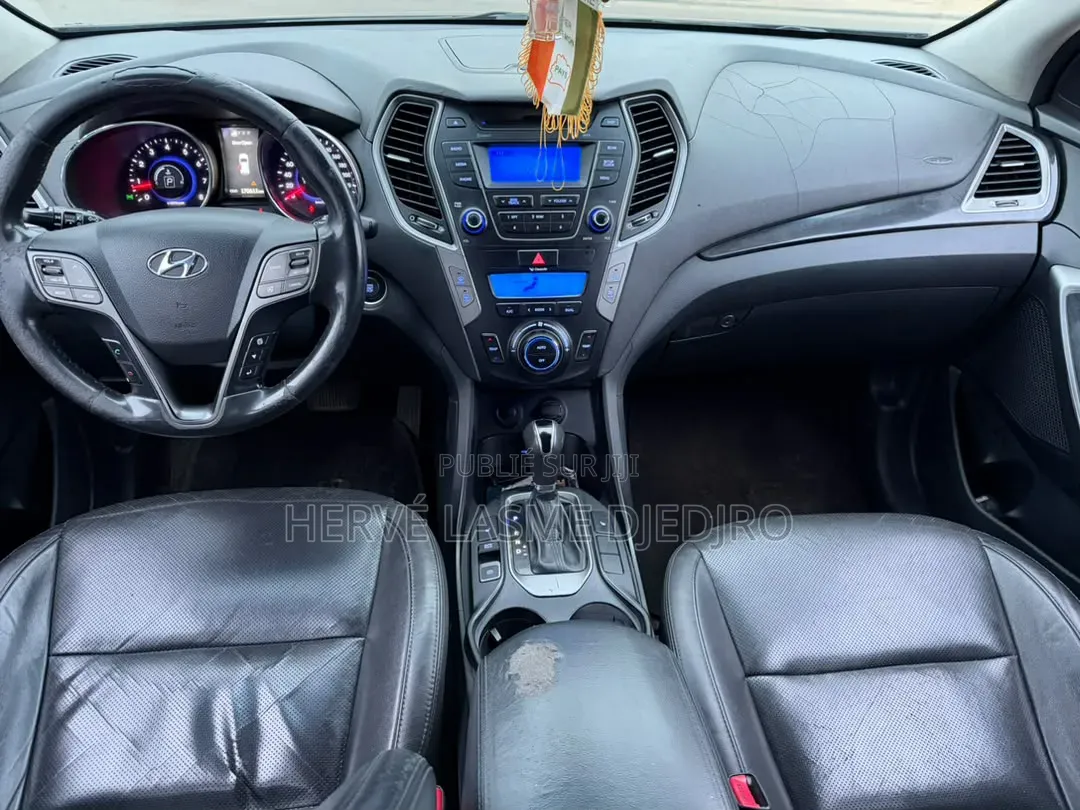 Hyundai Santa Fe 2016 Noir