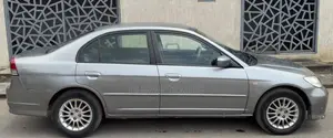 Honda Civic 2005 Gris