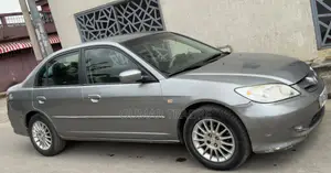 Honda Civic 2005 Gris