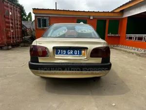 Toyota Corolla 2002 Beige
