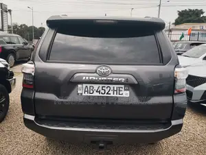 Toyota 4-Runner SR5 4WD 2023 Autre